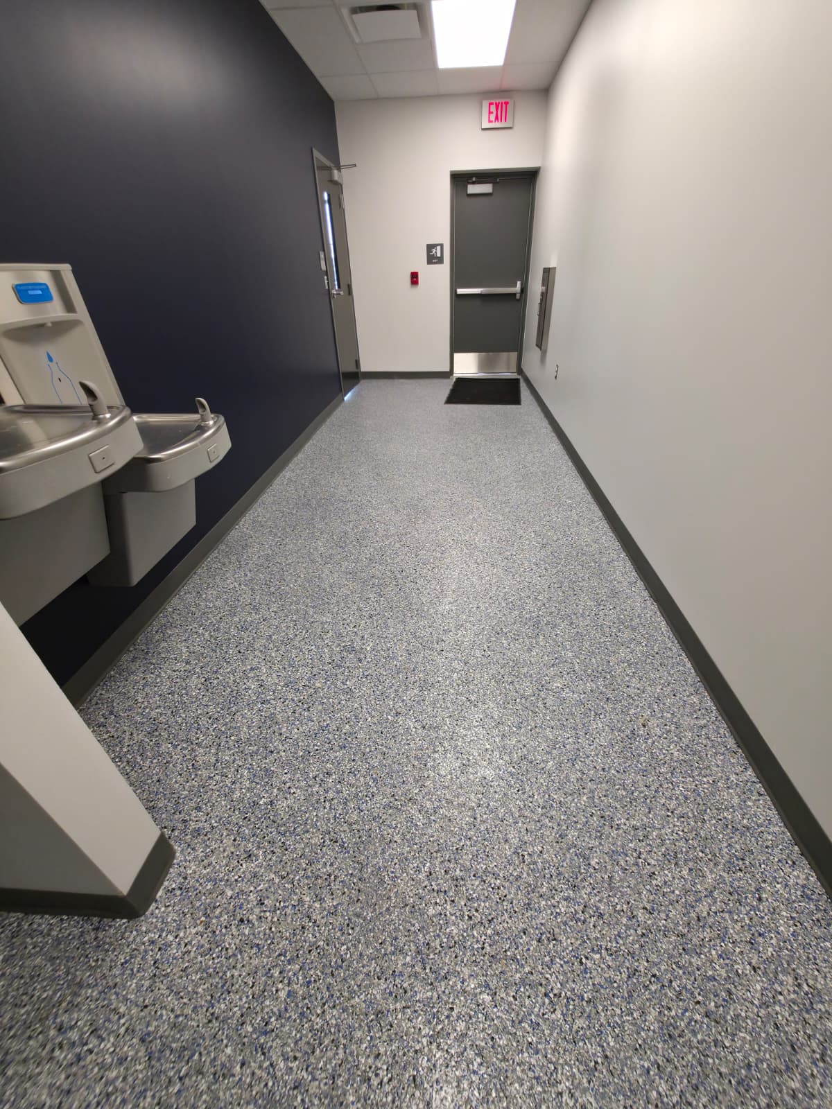Epoxy Flake System Floor – project 4