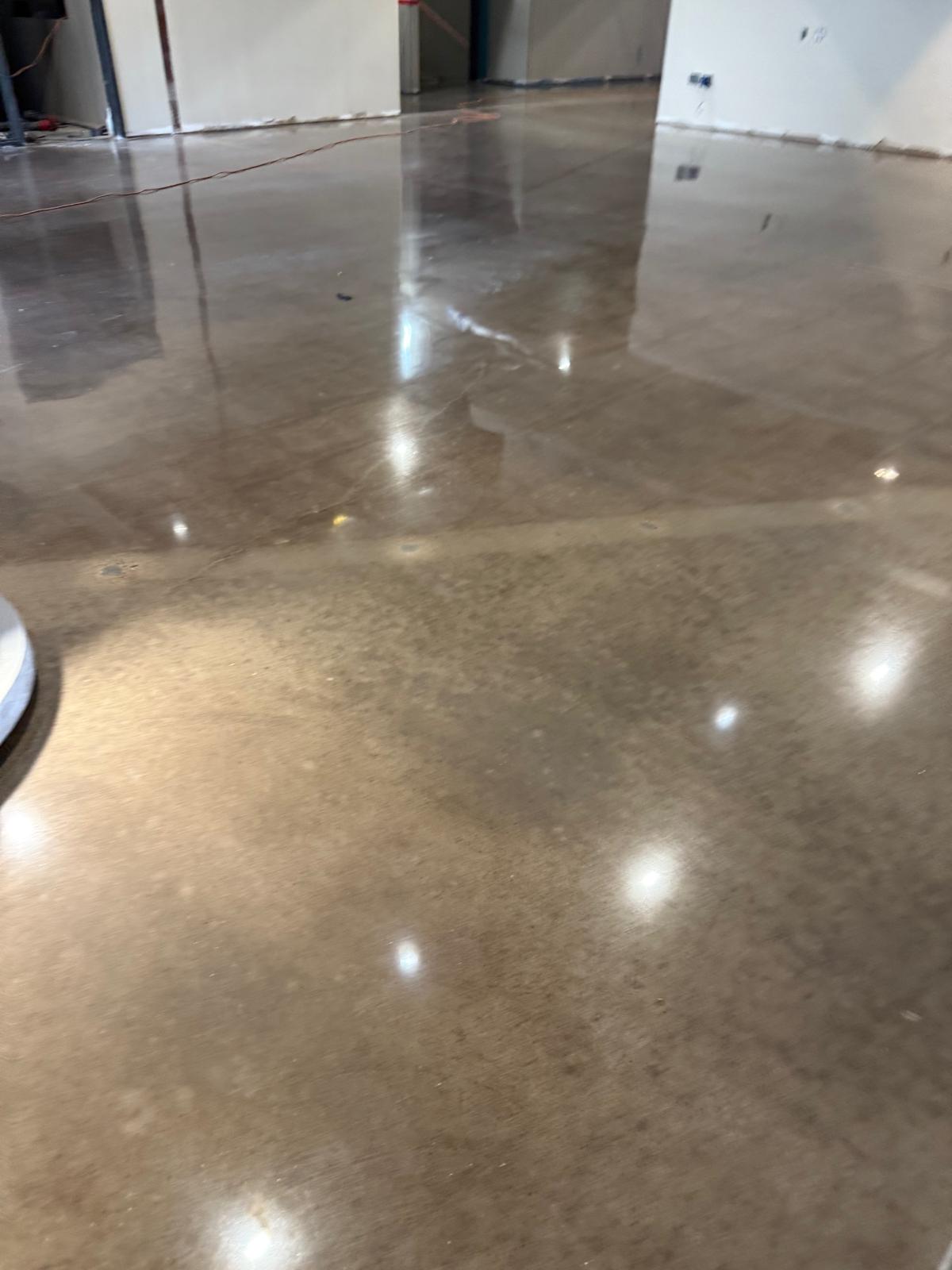 Polished Concrete Warehouse Floor – image 3